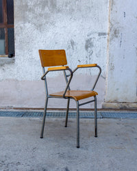 Sedia vintage da maestra con braccioli – anni '70
