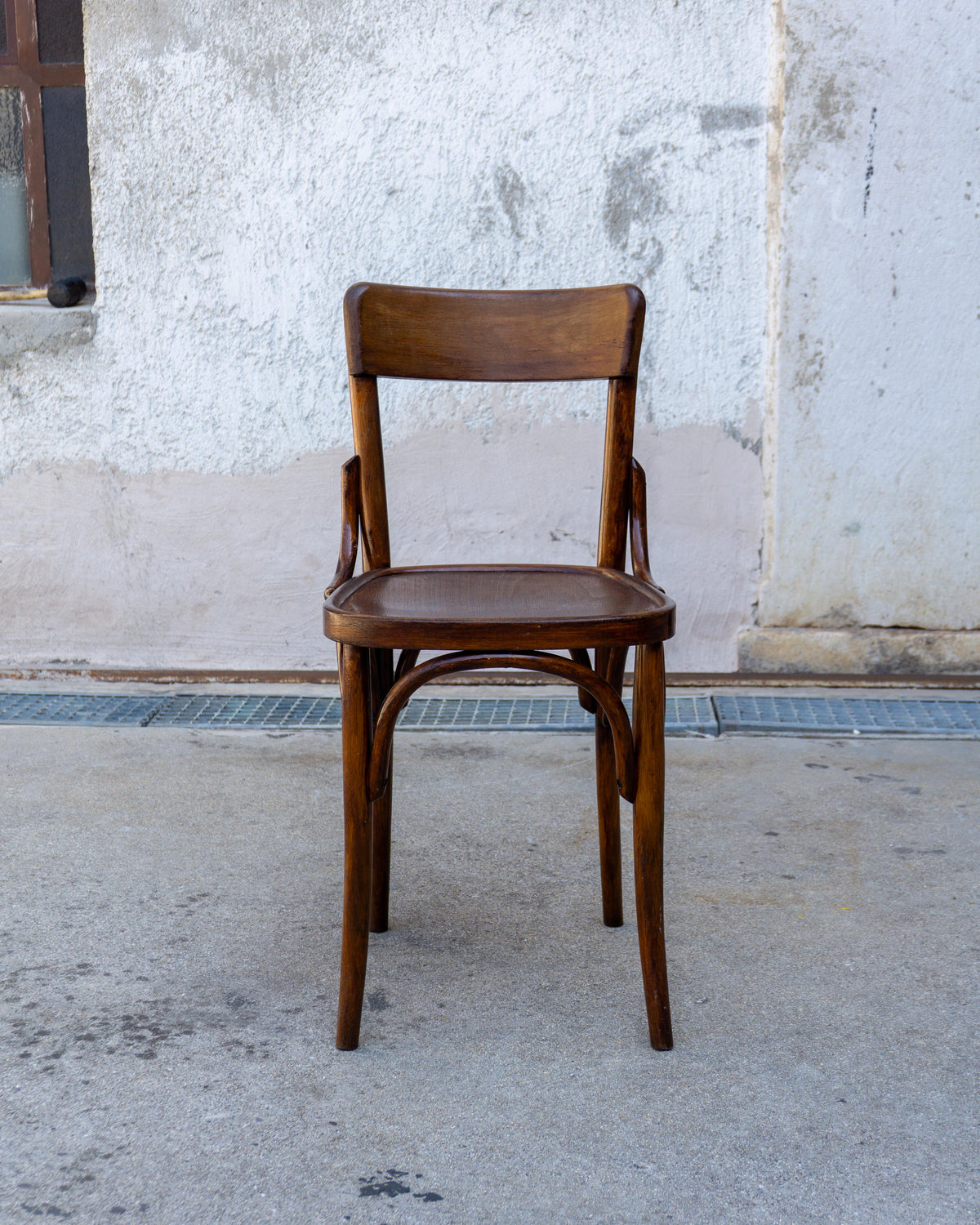 Sedia vintage da osteria Fratelli Gondrand Milano – anni '50