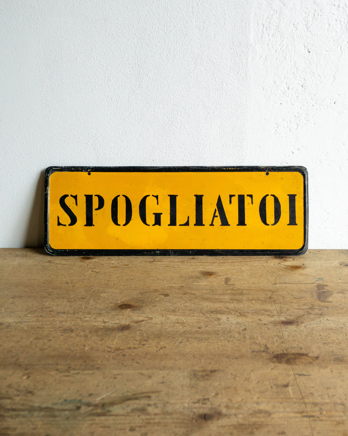 Insegna Militare Vintage in Metallo – Anni '60-'70
