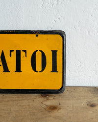 Insegna Militare Vintage in Metallo – Anni '60-'70