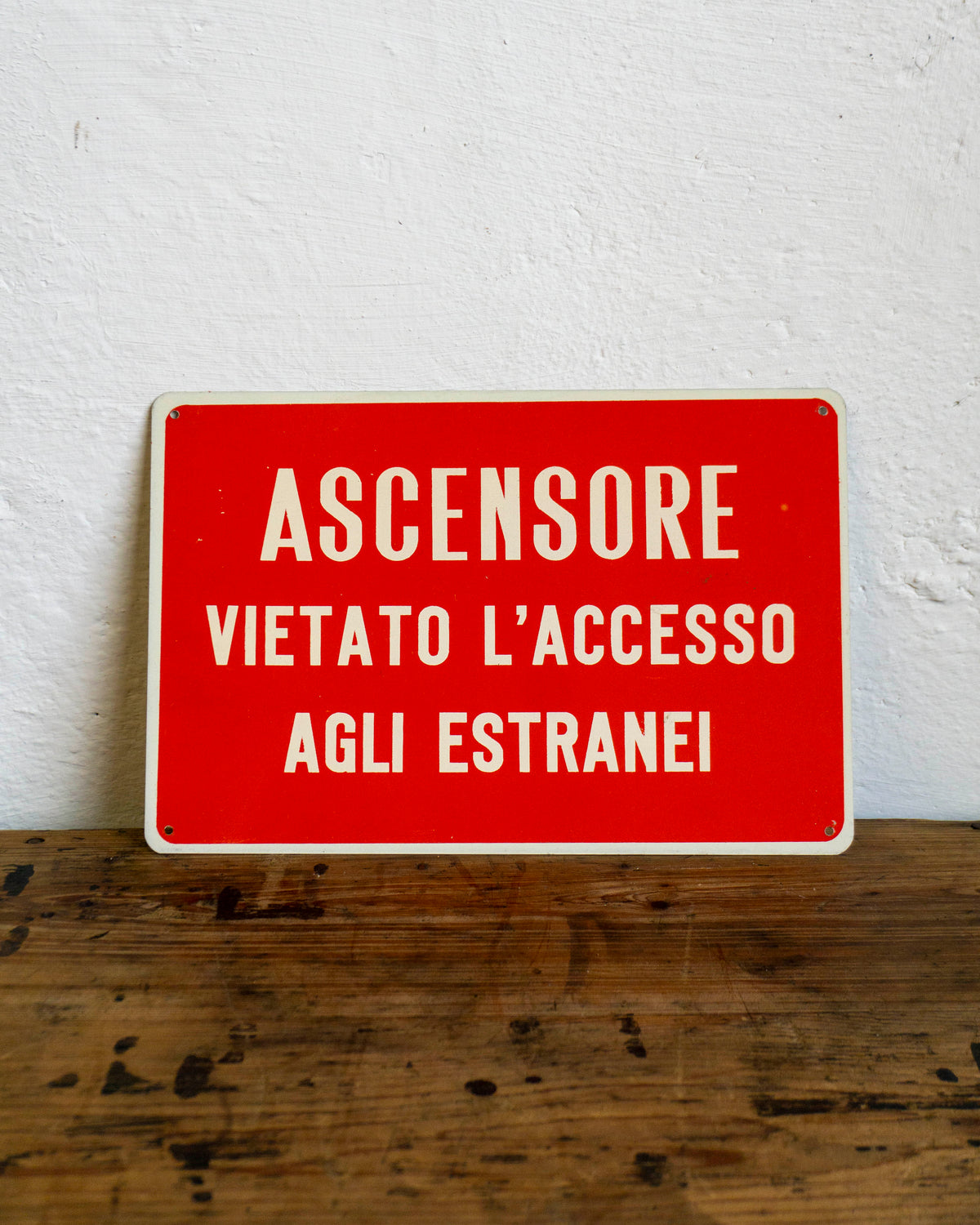 Insegna “Ascensore vietato accesso” - 1980