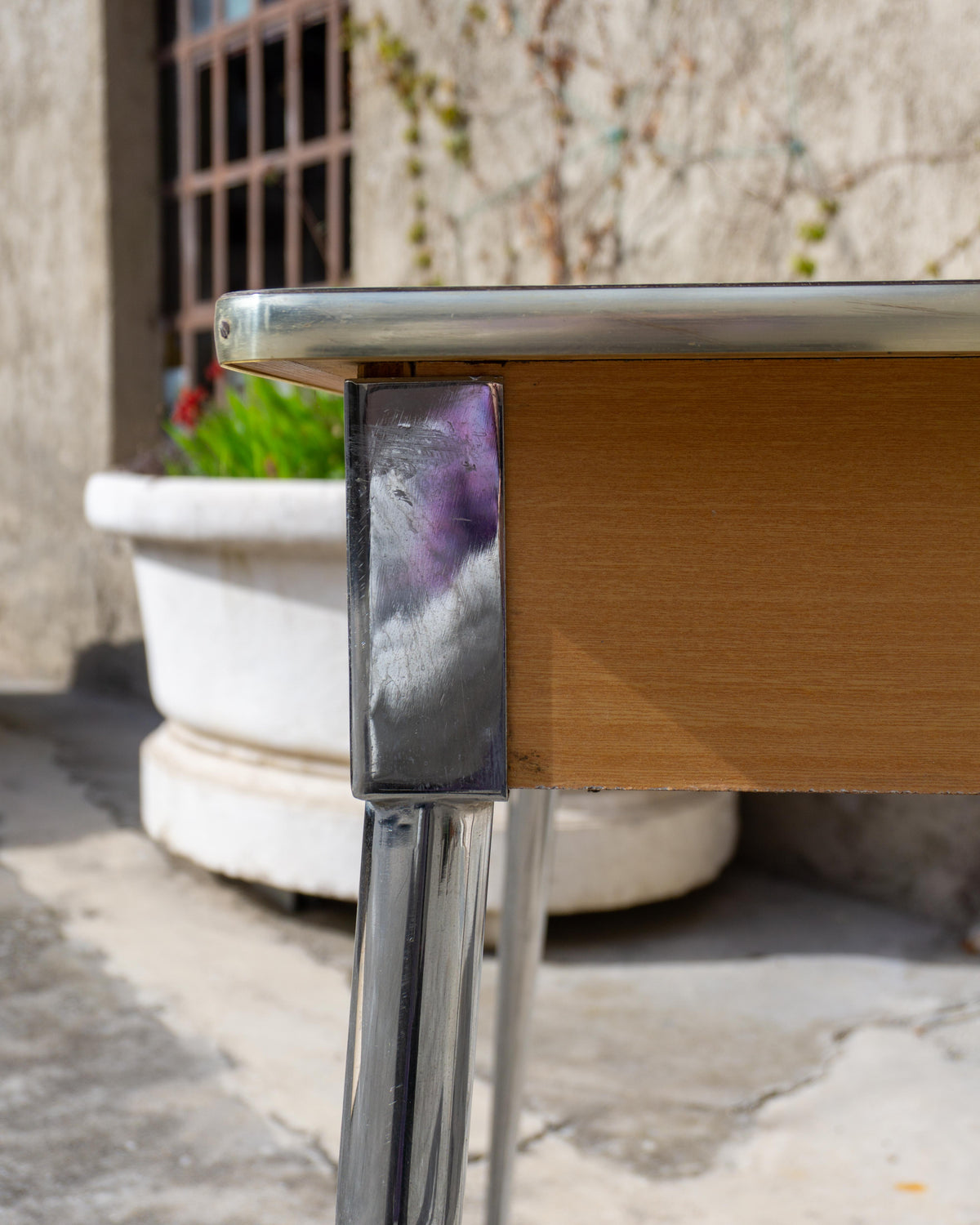 Tavolo in formica turchese - 1970