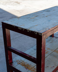Grande tavolo scaffale industriale vintage in legno – 1970