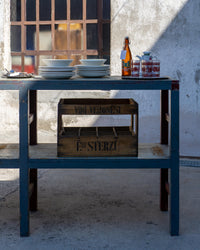 Grande tavolo scaffale industriale vintage in legno – 1970