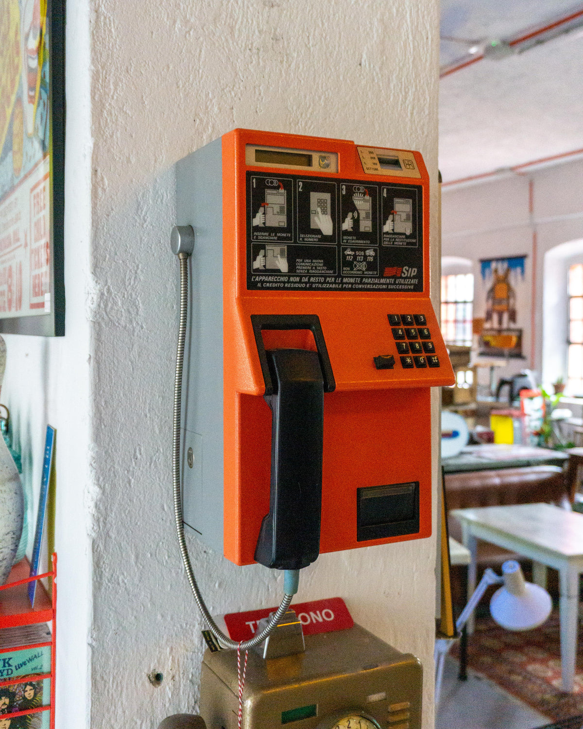 Telefono pubblico SIP Rotor arancio e grigio - 1980