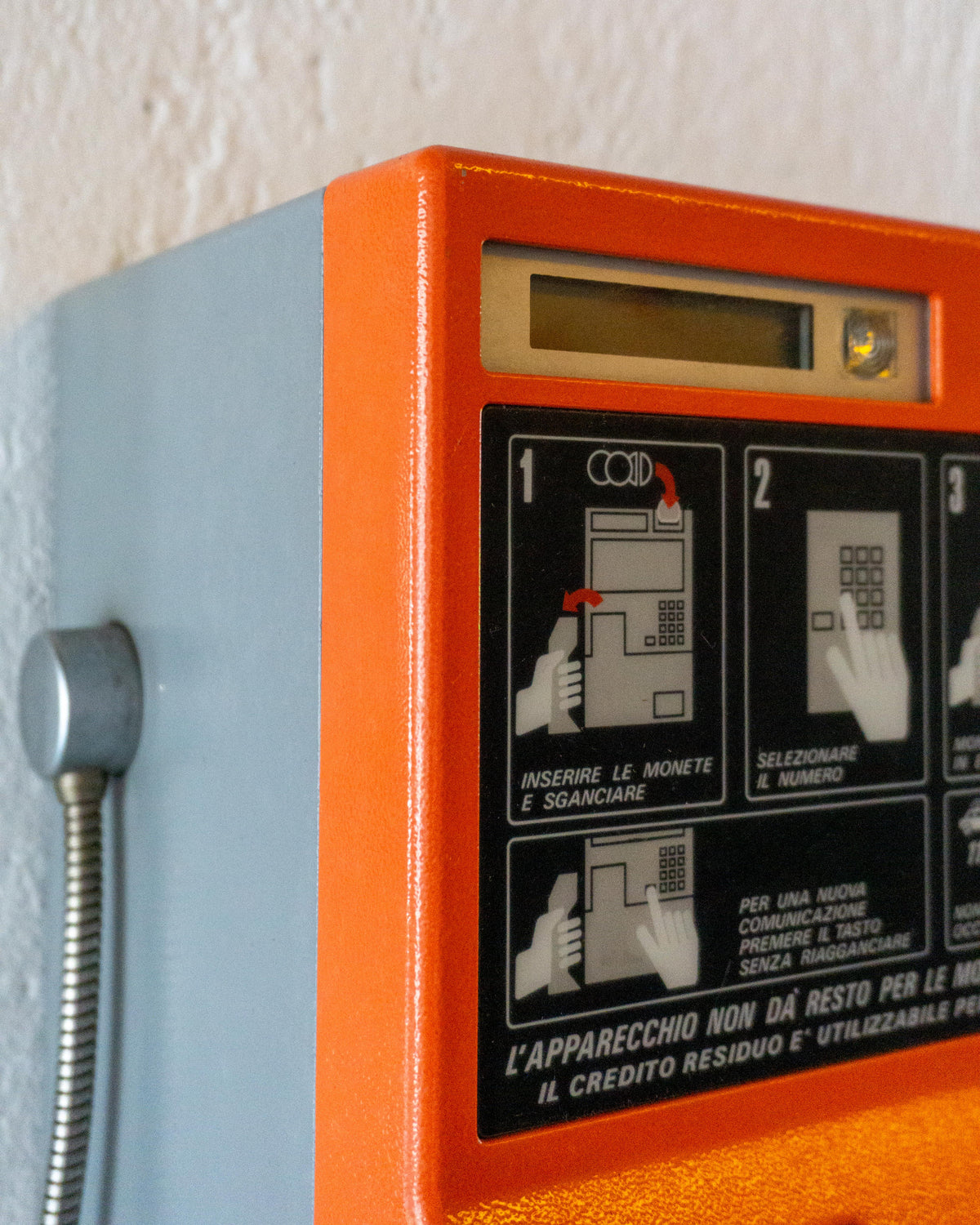Telefono pubblico SIP Rotor arancio e grigio - 1980