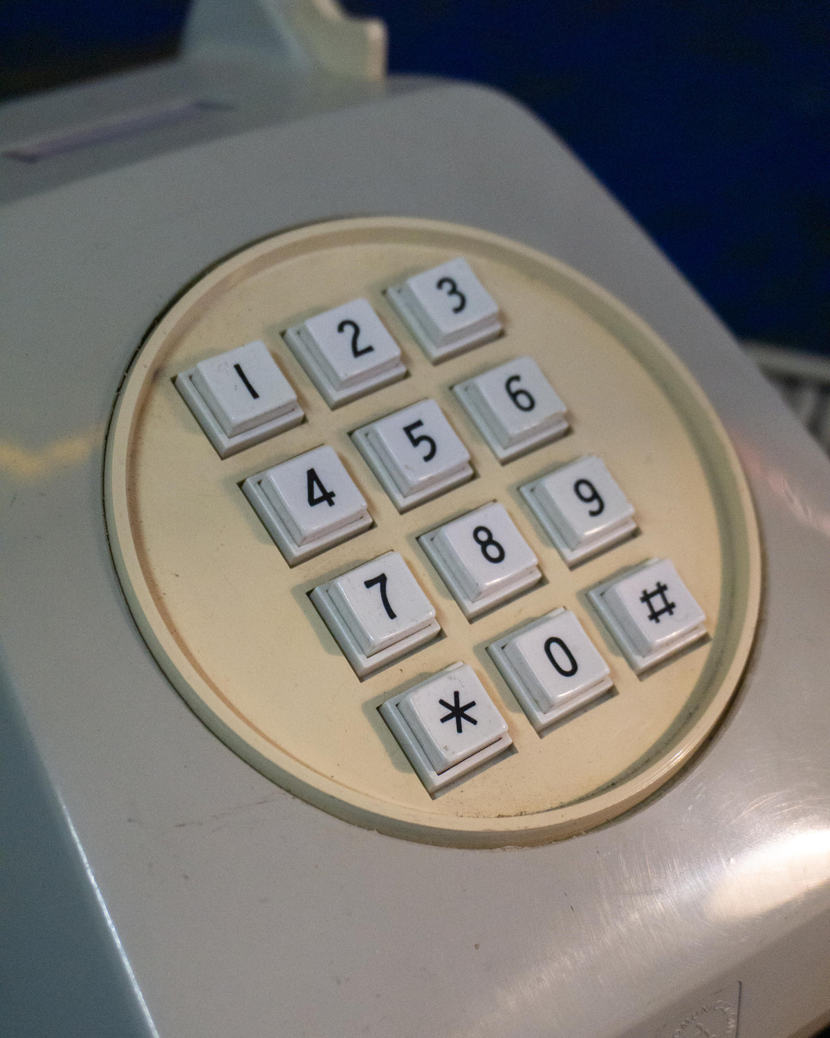 Telefono da casa SIP con tasti numerici – anni ’80