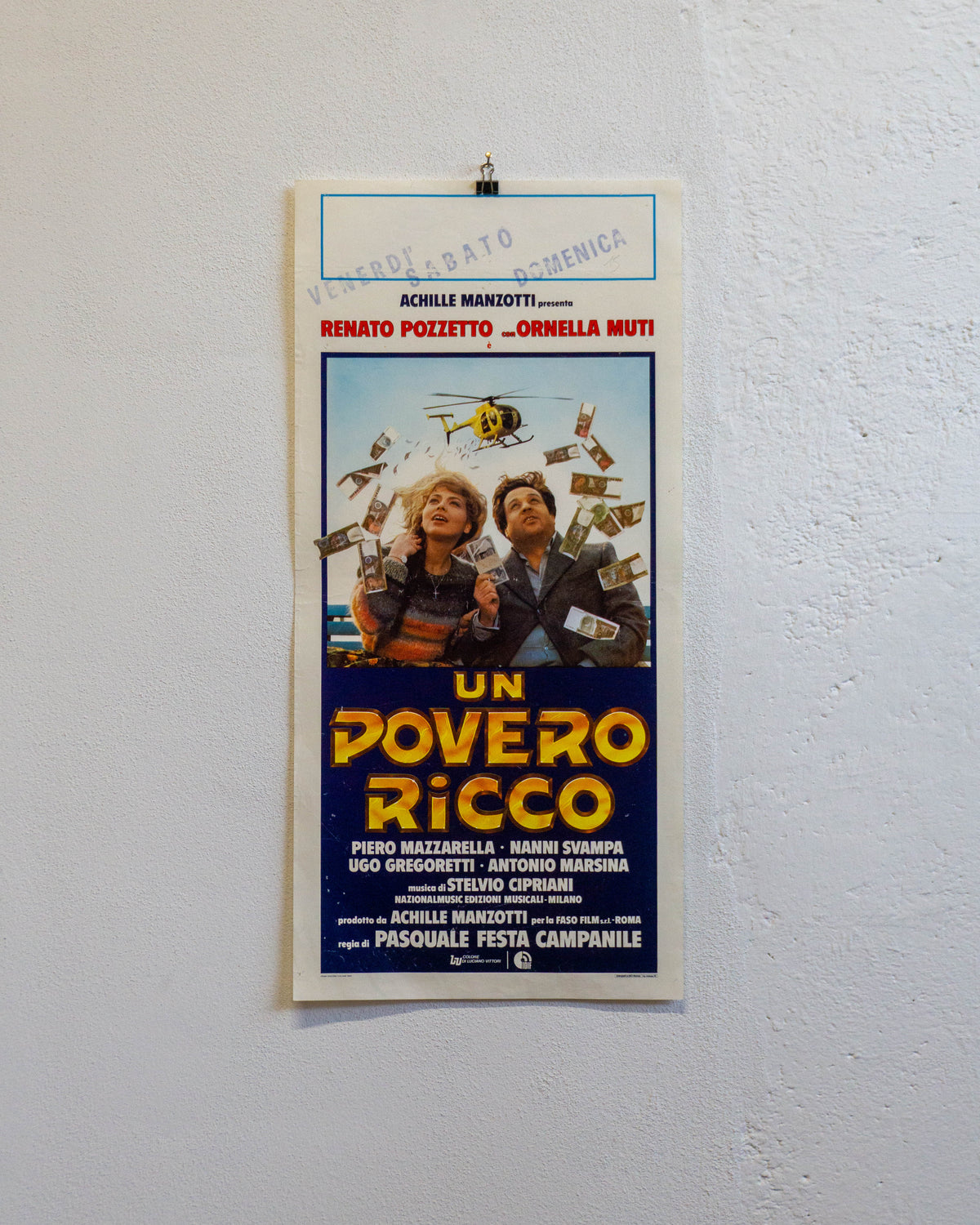 Locandina Un Povero Ricco